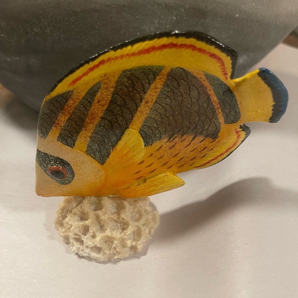 Hand Painted Wood Tropical Fish On Faux Stand